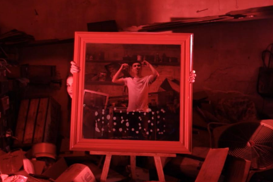 Nawe Addario lanzó su último tema del año con videoclip incluído